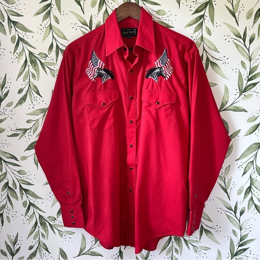 Vintage High Noon Pearl Snap Button Down Shirt. Medium.